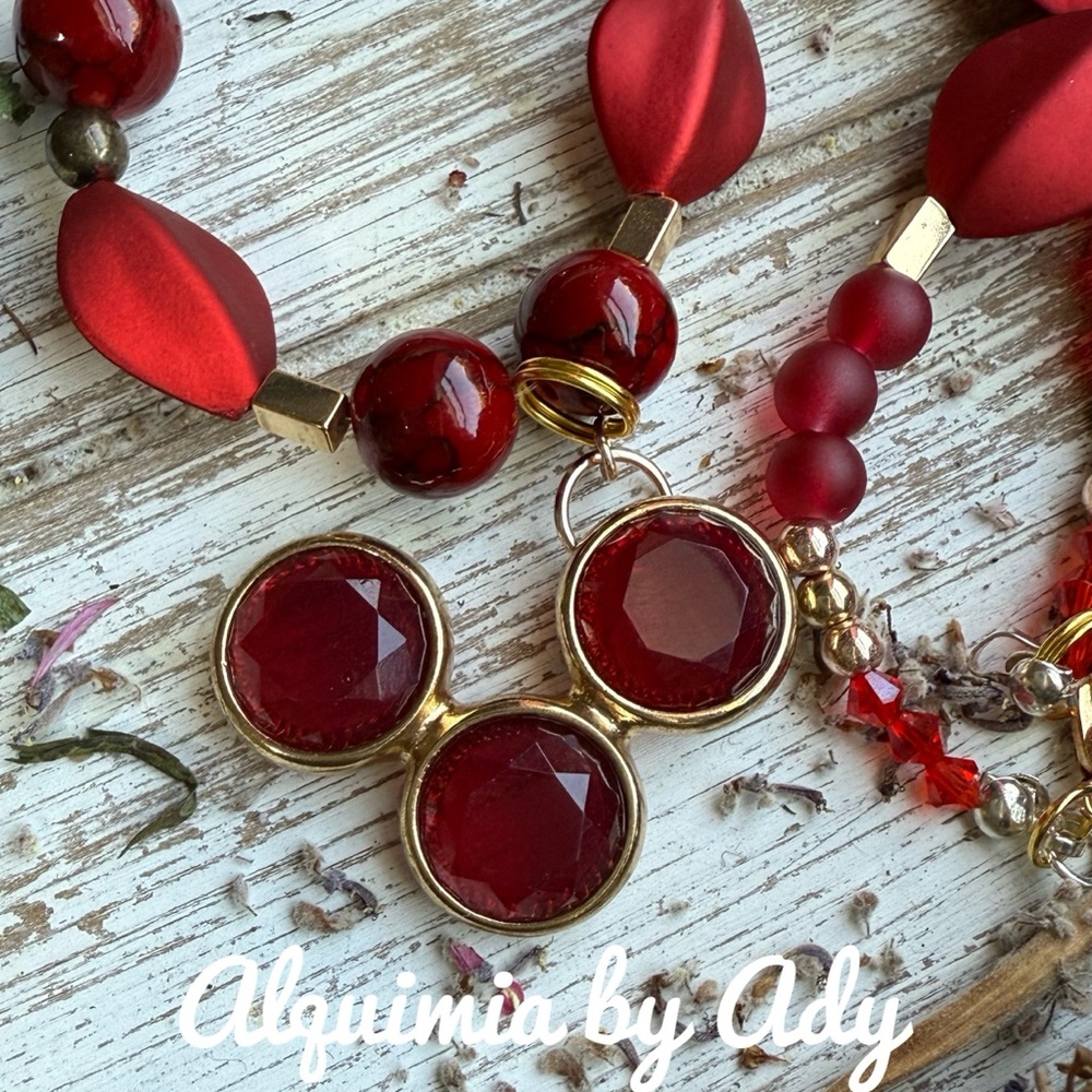 VELVET RED BUBBLES STATEMENT NECKLACE WITH TURQUOISE - Picture 5 of 7